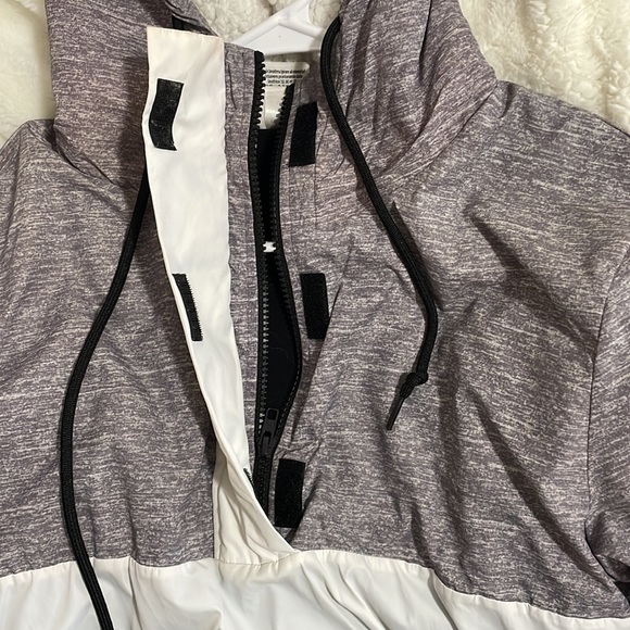 Pink Victoria’s Secret Grey/Black/White Pullover Jacket Sherpa - Quarter Zip 1/4 - Picture 4 of 8